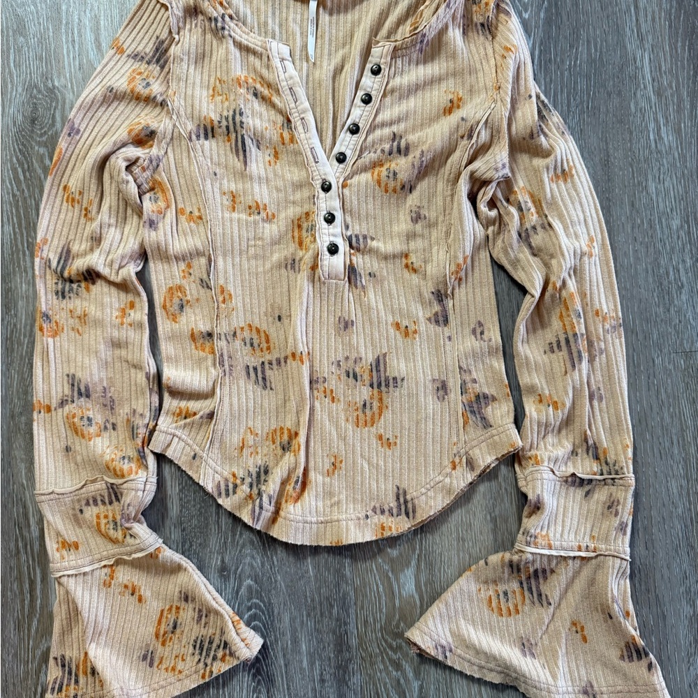 Free People Floral long sleeve top